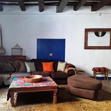 Bed and breakfast Little Vine Sant Pere De Ribes