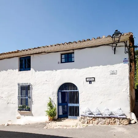 Little Vine Otel